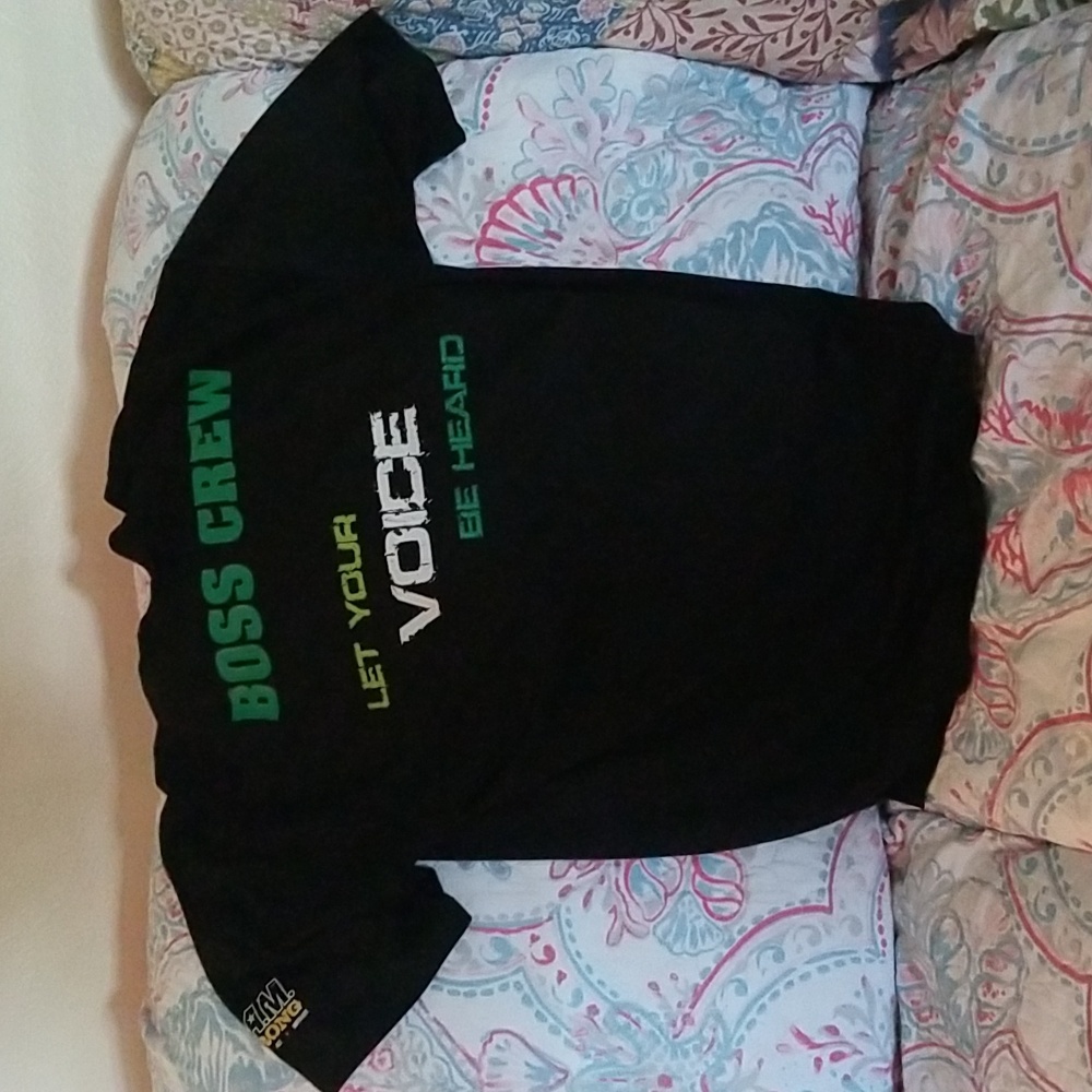 Tshirt - Picture 2 of 2